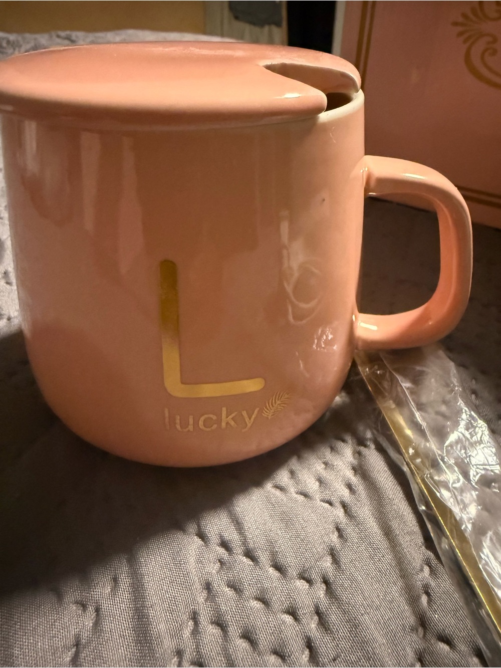Lucky Pink Ceramic Mug with Lid and warmer
